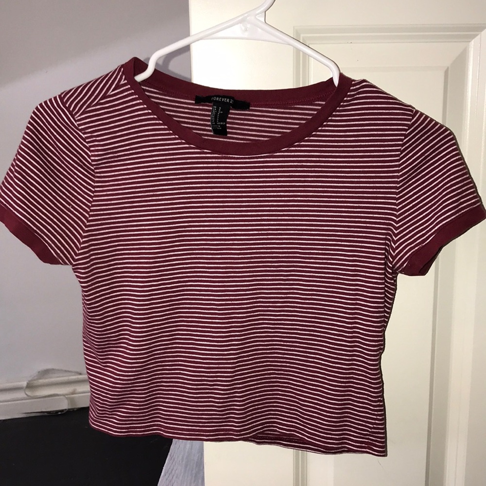 Forever 21 Cropped soft shirt
